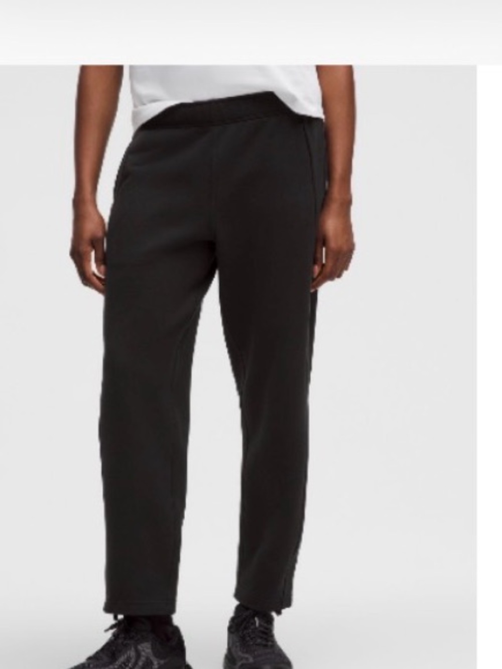 Lululemon Scuba Mid-Rise Tapered
Pant 7/8 Length